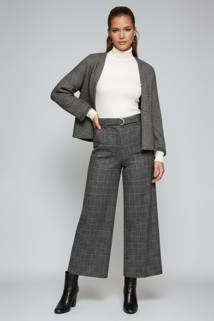 Eve | High Waist & Wide Legs in Check
