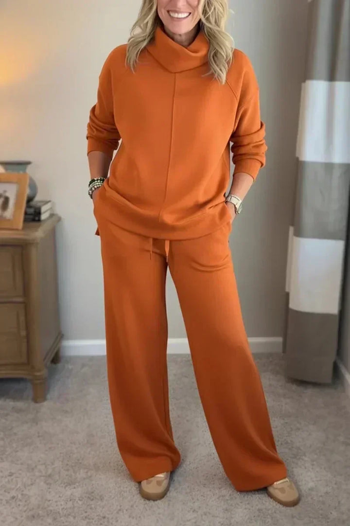 Marina | Luxurious Turtleneck Travel Set